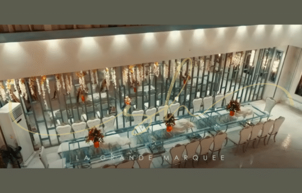 La Grande Marquee Gallery 10